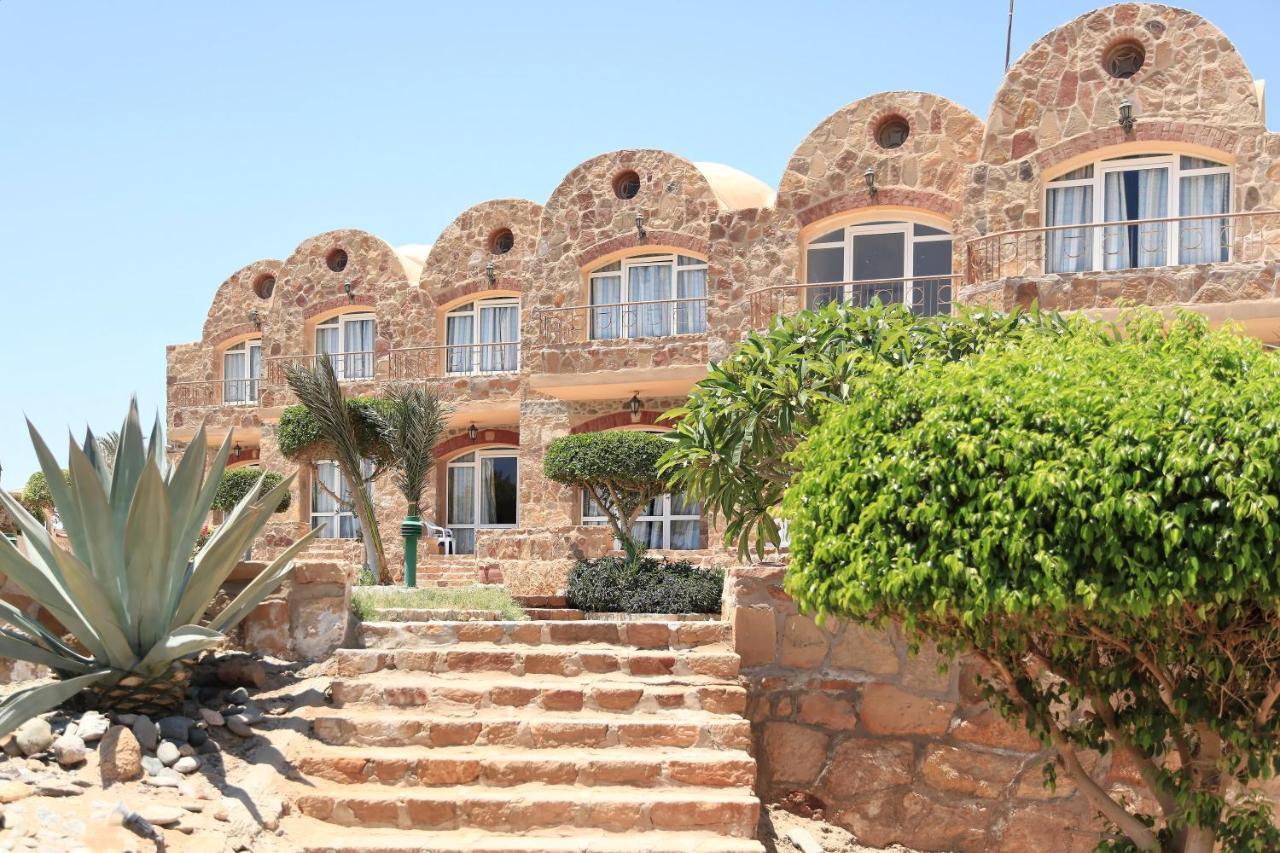 Pensee Royal Garden Beach Resort El Qoseir Exterior photo